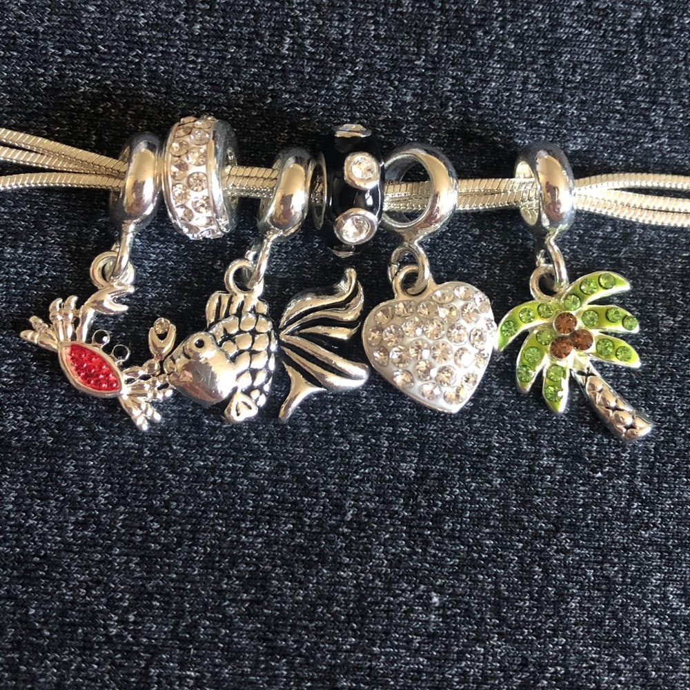 🌴 🐟 🦀 Tropical Theme Costume Bracelet